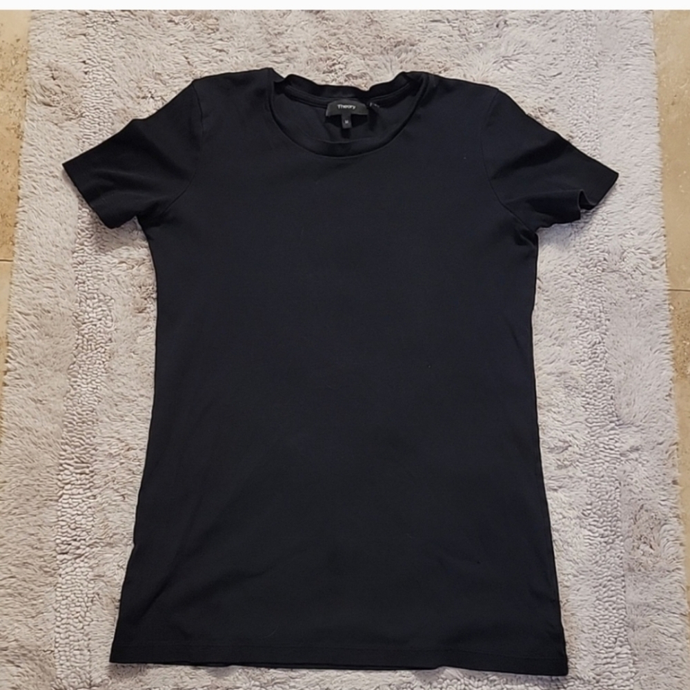 Black Women's TopTheory top size M
